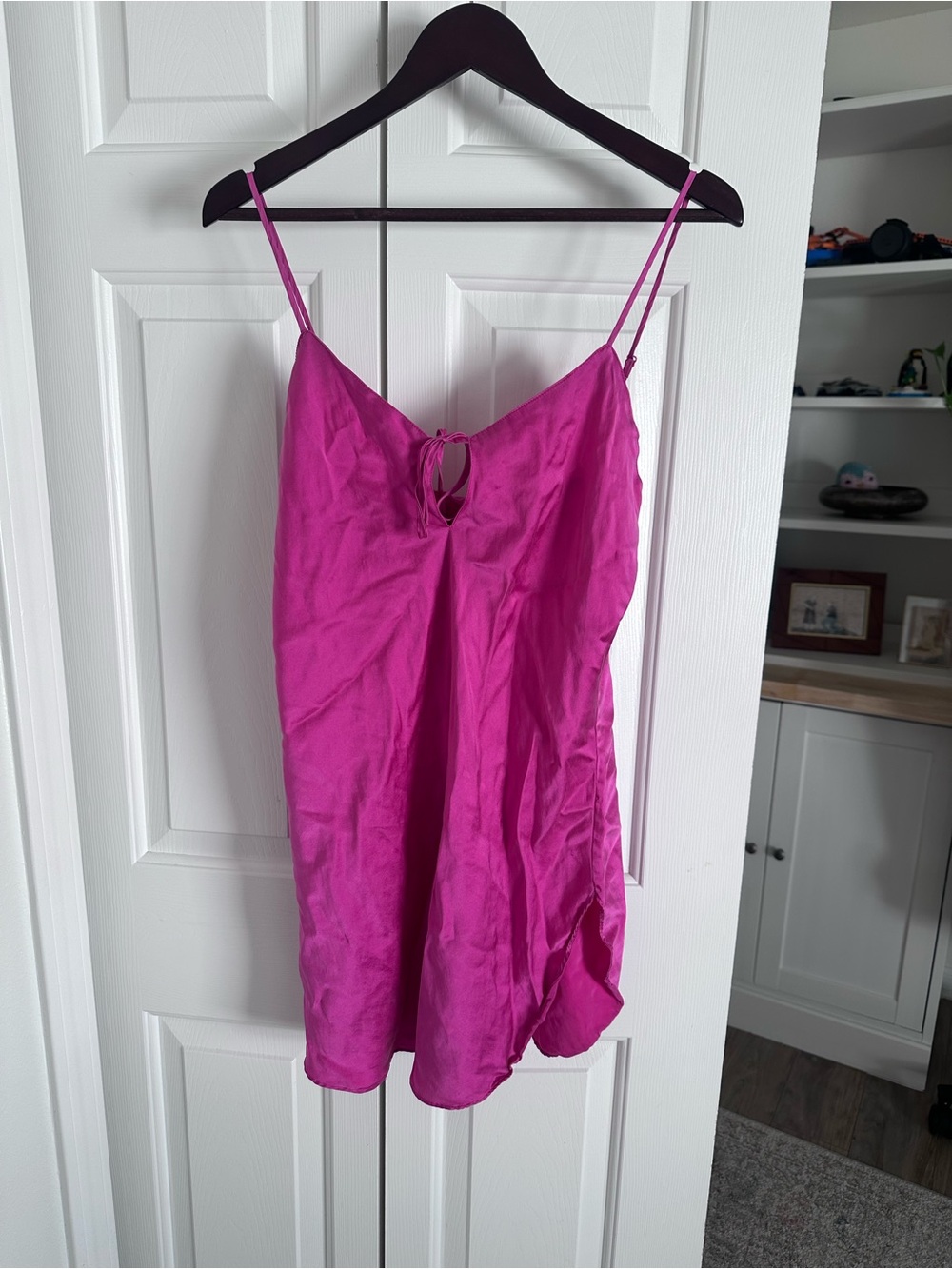 Vintage Pink Victoria’s Secret Vintage Gold Label Silk chemise size medium